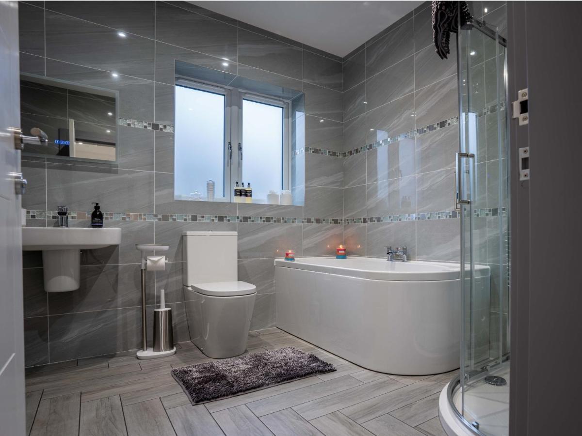 Heather House , Luxury Holiday House In Пітлохрі Екстер'єр фото